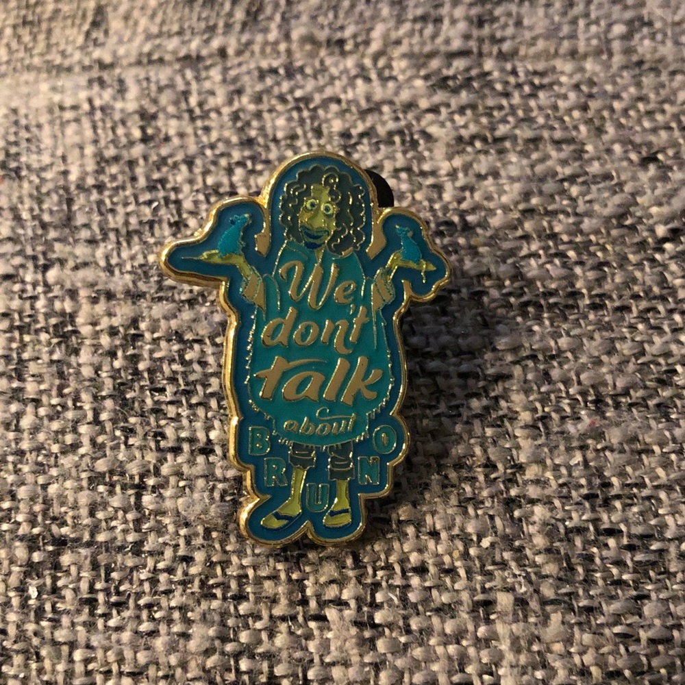 Authentic Disney pin. Each pin $10 or 4 pins for $35, additional pins $7 each.
